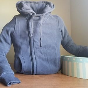 Girls Converse hoodie xs